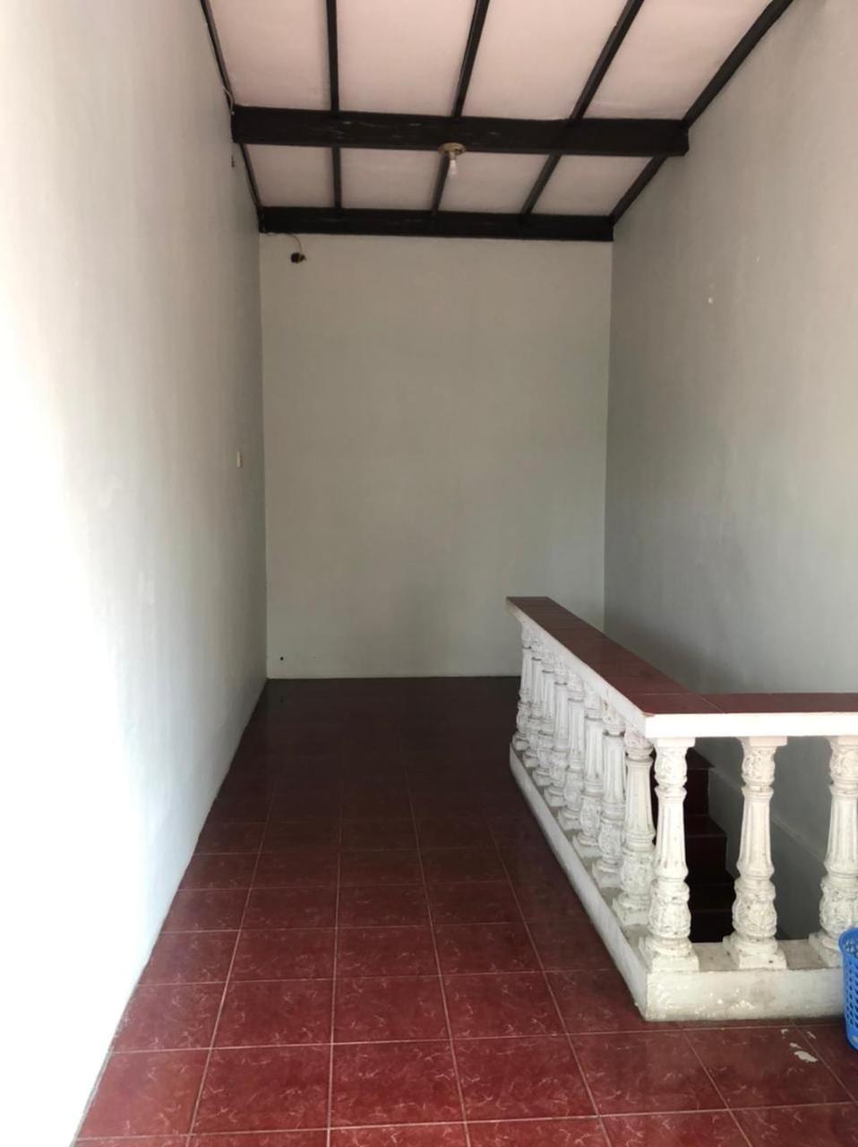 Oyo 90482 Rumah Oma Syariah Kupang  Екстериор снимка