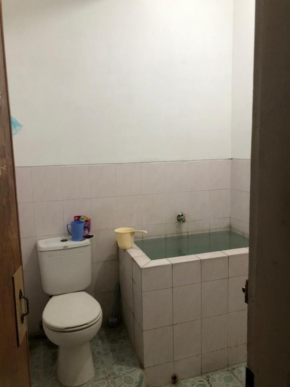 Oyo 90482 Rumah Oma Syariah Kupang  Екстериор снимка
