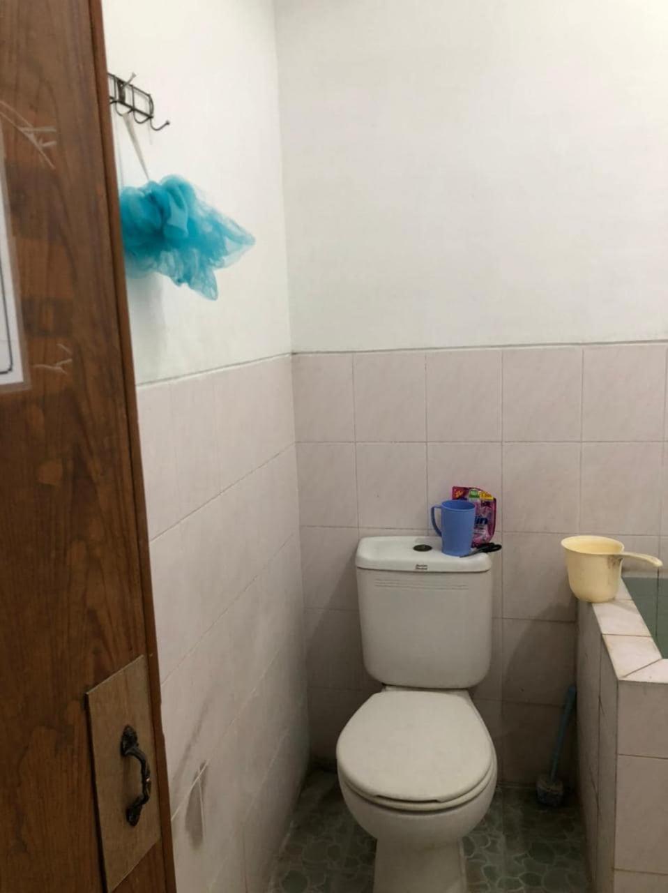 Oyo 90482 Rumah Oma Syariah Kupang  Екстериор снимка