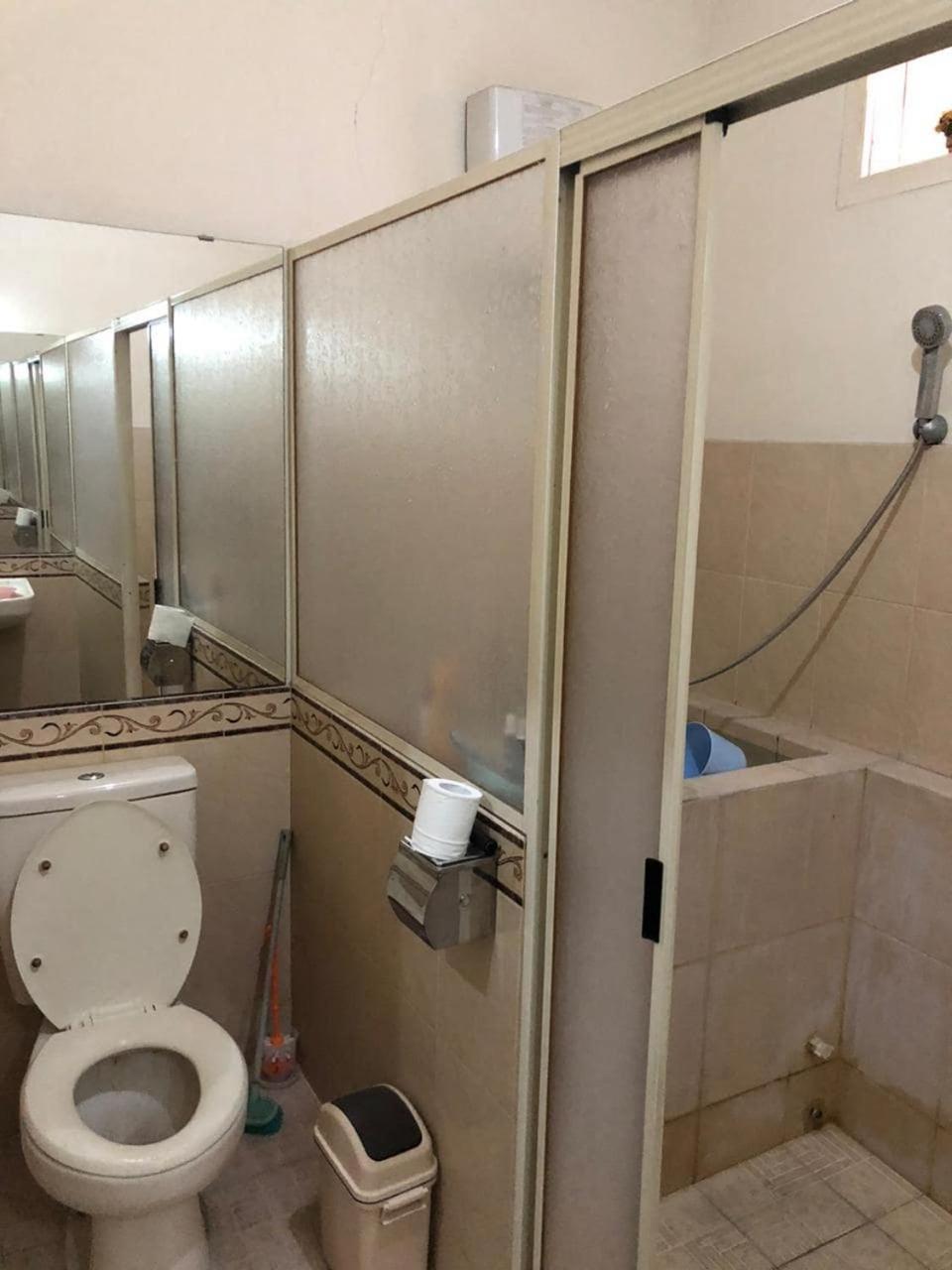 Oyo 90482 Rumah Oma Syariah Kupang  Екстериор снимка